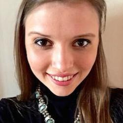  Taryn  Cornell